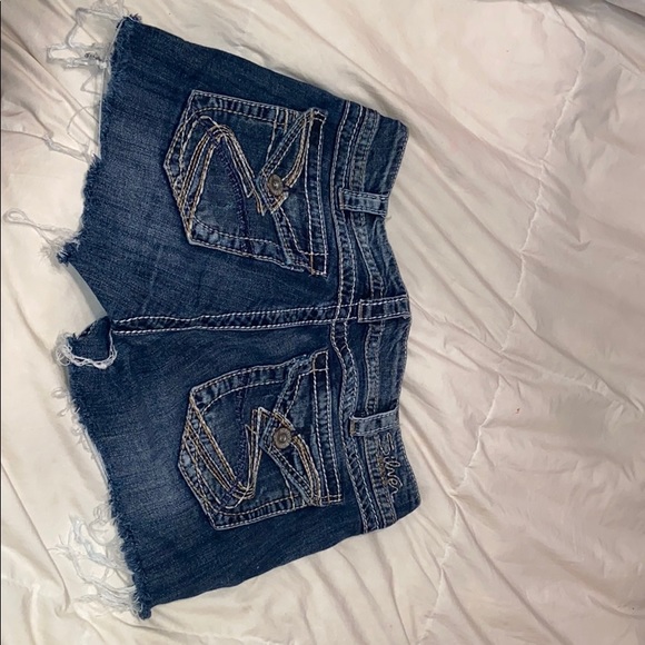 jean shorts - Picture 2 of 2